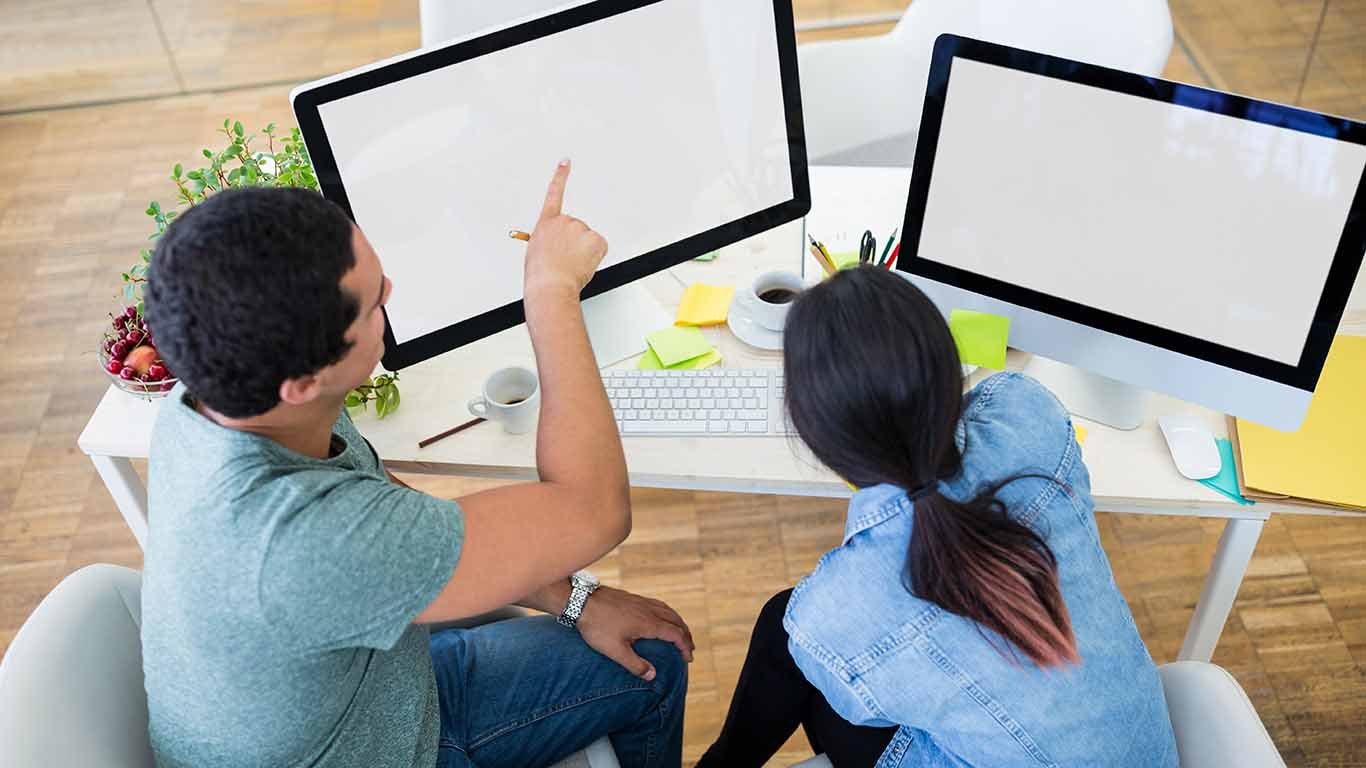 Whats-The-Role-Of-Simplicity-In-Crafting-An-Effective-Website-Design-on-lightningidea