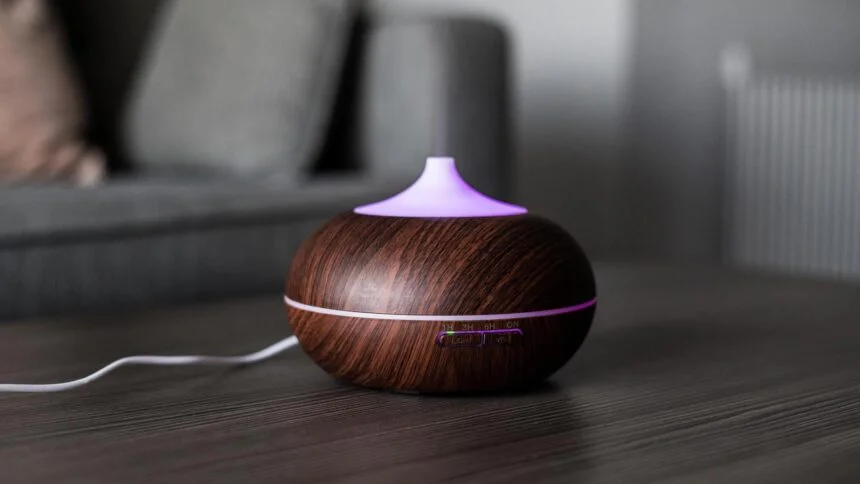 Why-Customizable-Perfume-Makes-The-Perfect-Gift-For-Loved-Ones-On-LightningIdea-860x484